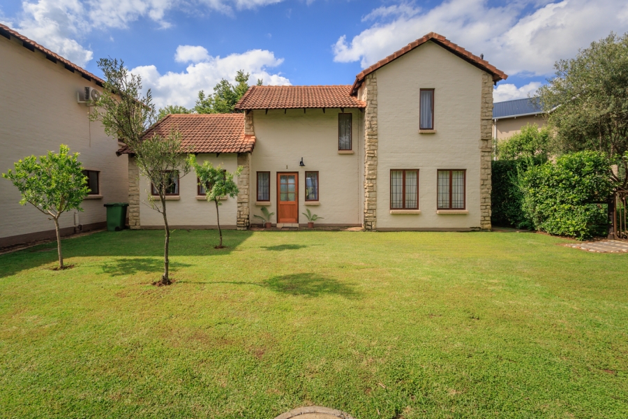 3 Bedroom Property for Sale in The Coves North West